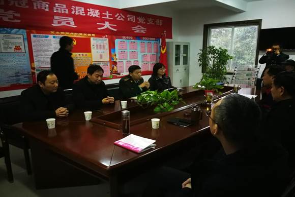 銅官區(qū)區(qū)委常委、人武部到商品混凝土公司開(kāi)展專(zhuān)項(xiàng)督導(dǎo)工作