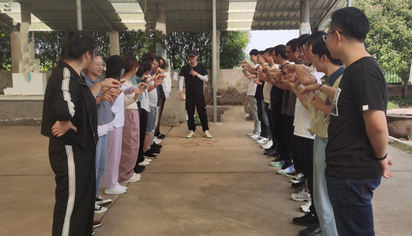 鋼構(gòu)公司團(tuán)支部組織開展主題團(tuán)建活動(dòng) 鋼構(gòu)公司團(tuán)支部組織開展主題團(tuán)建活動(dòng)